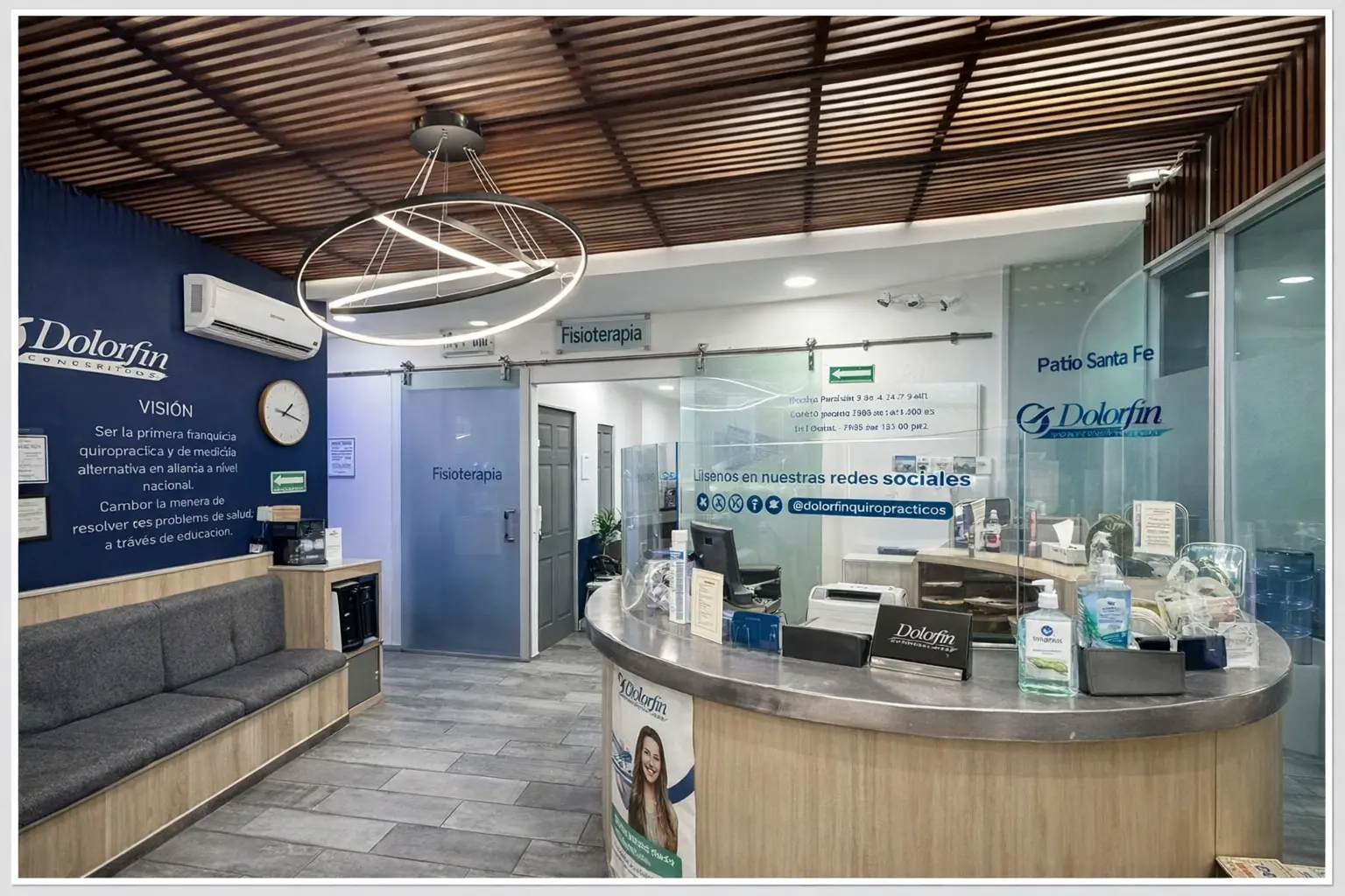Recepción Dolorfin Patio Santa Fe